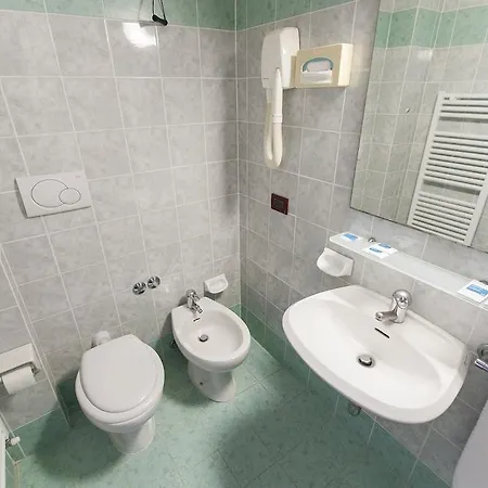 Hotell Rinascente 3*